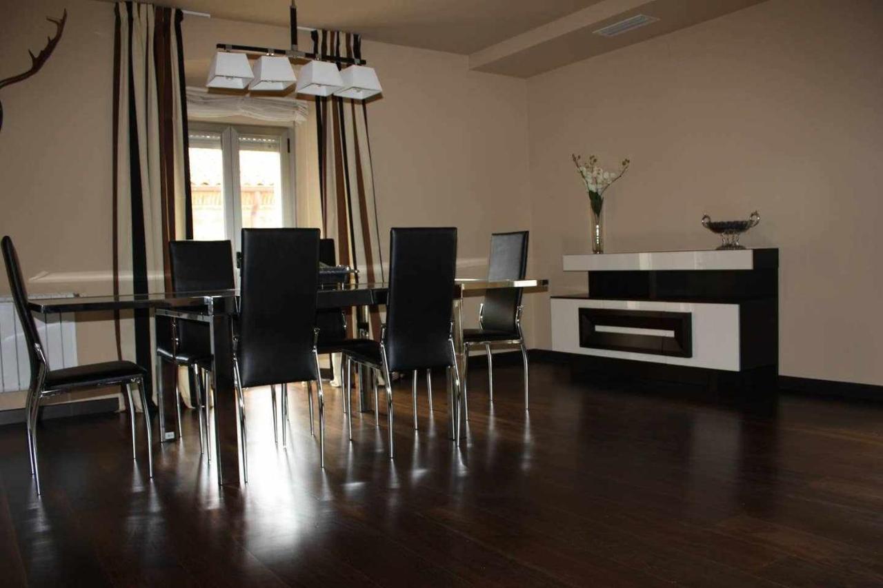 Appartement Plasencia Santa Ana Extérieur photo