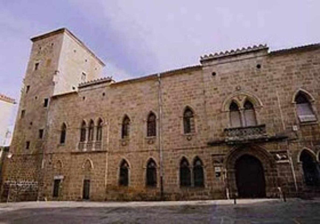 Appartement Plasencia Santa Ana Extérieur photo