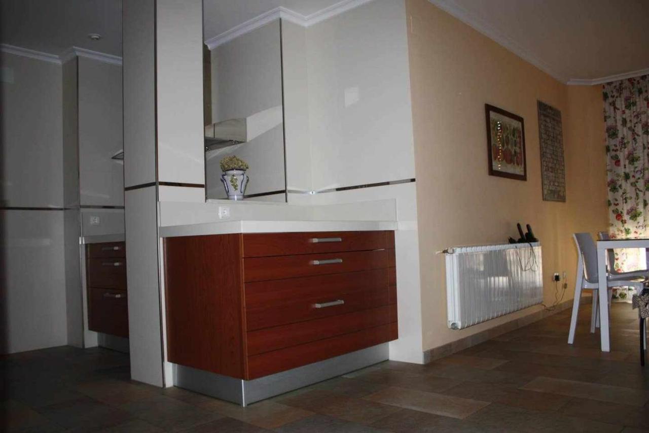 Appartement Plasencia Santa Ana Extérieur photo